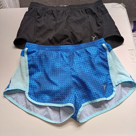 Old Navy Active Quick-Dry Women Performance Shorts Bundle - Picture 1 of 11